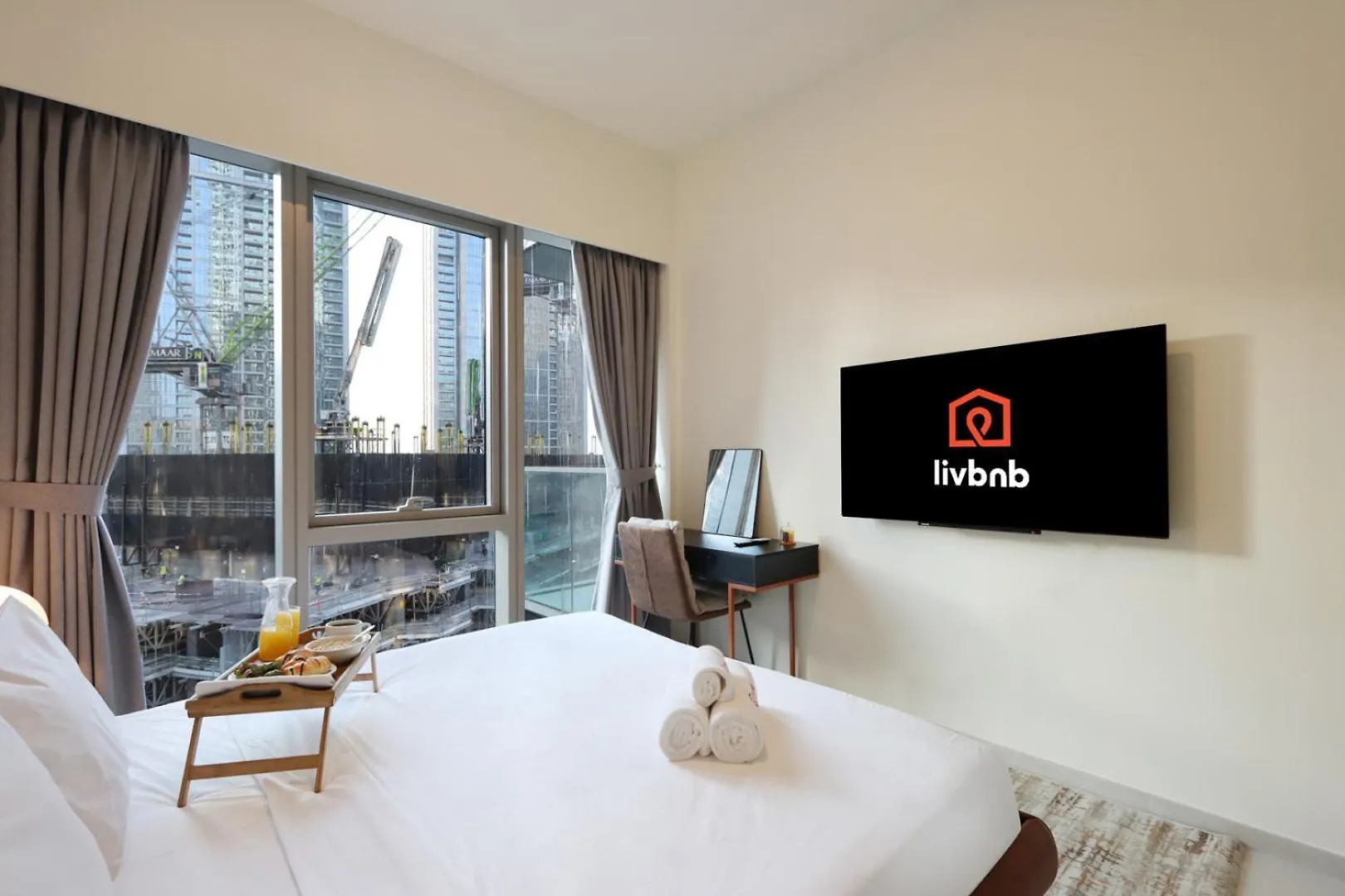 Livbnb-Prestige 1Br In Grande, Pool With Iconic Burj Khalifa View Dubai