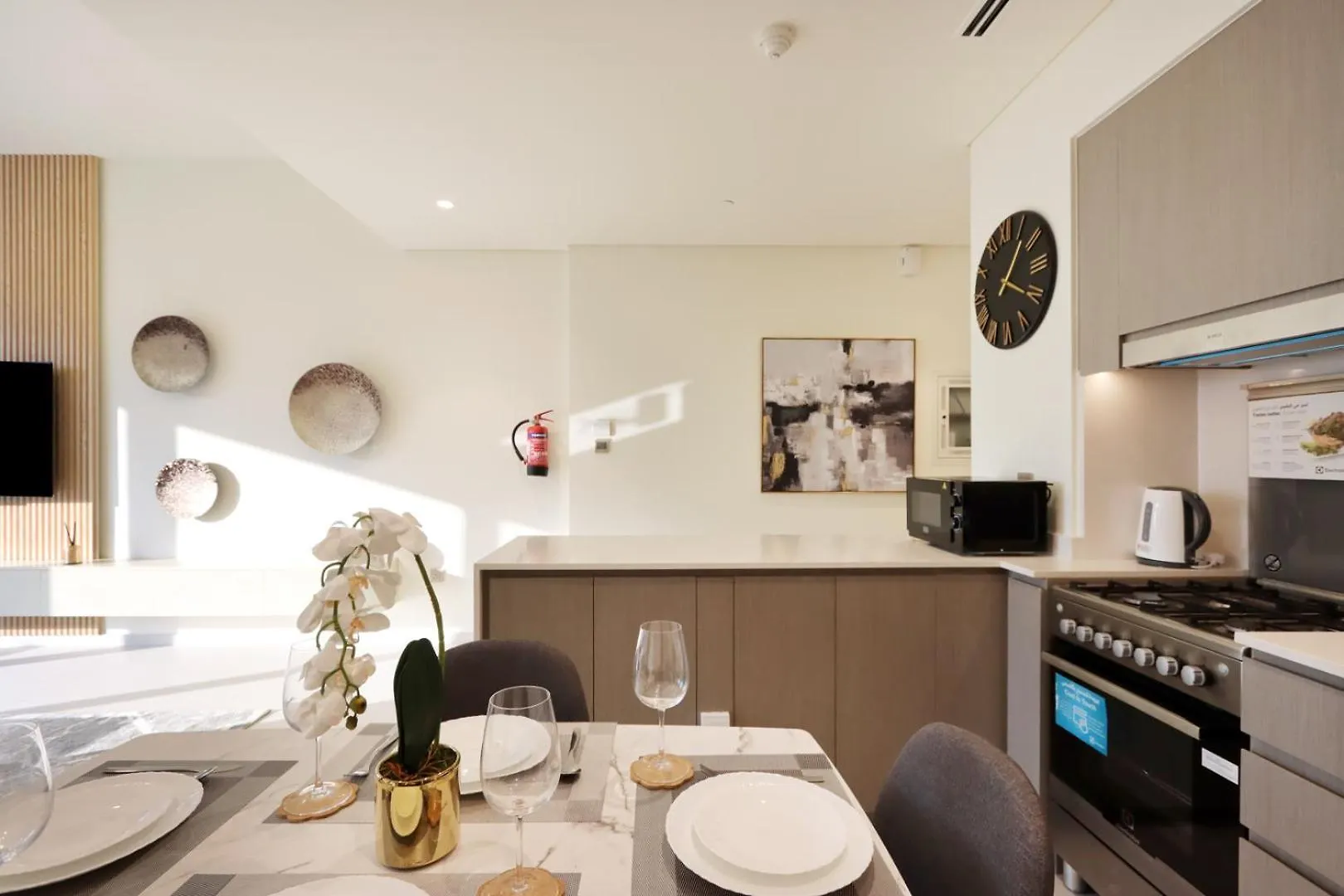 Livbnb-Prestige 1Br In Grande, Pool With Iconic Burj Khalifa View Dubai Apartment