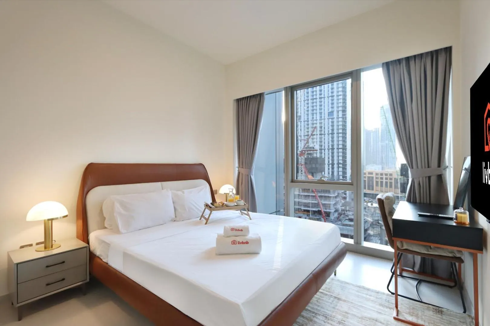 Lägenhet Livbnb-Prestige 1Br In Grande, Pool With Iconic Burj Khalifa View Dubai