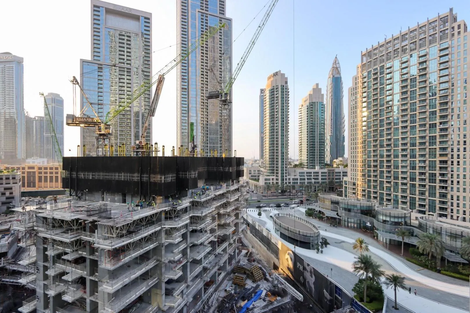Apartment Livbnb-Prestige 1Br In Grande, Pool With Iconic Burj Khalifa View Dubai