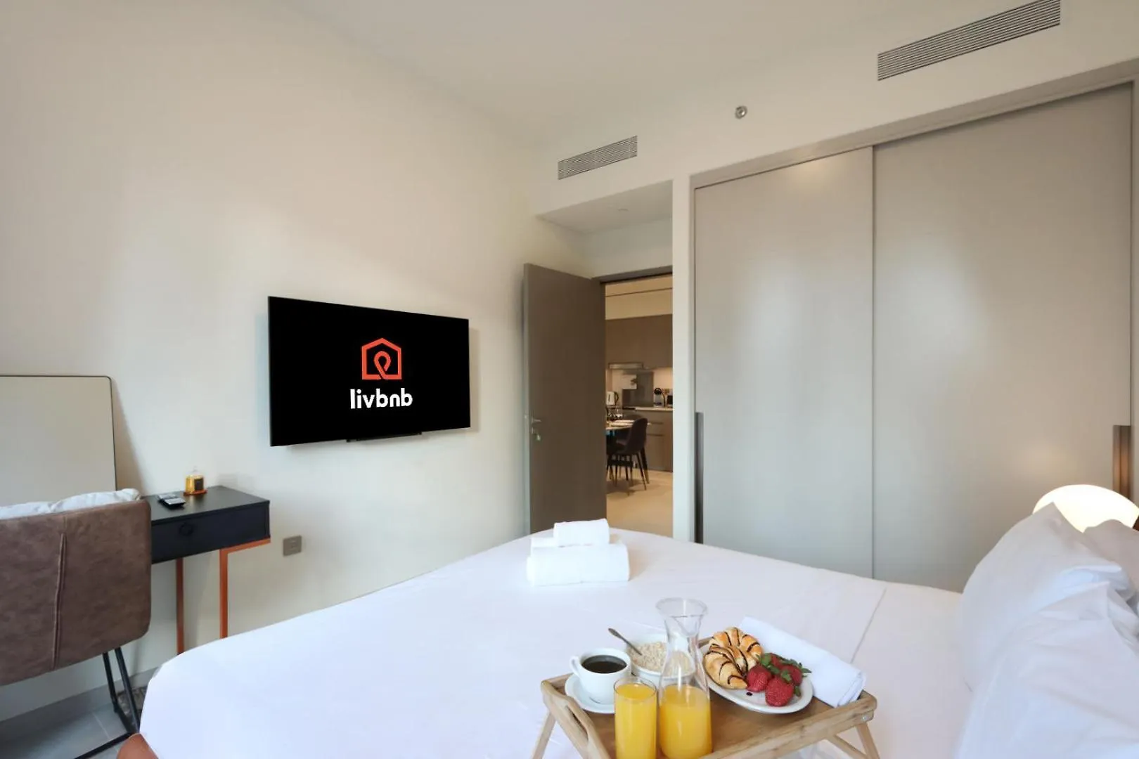 Livbnb-Prestige 1Br In Grande, Pool With Iconic Burj Khalifa View Dubai United Arab Emirates